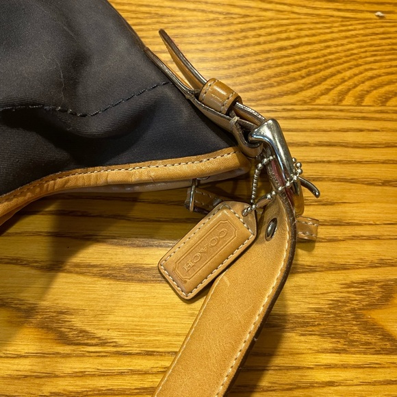Vintage Coach Soho Hobo Shoulder Bag - Picture 6 of 12